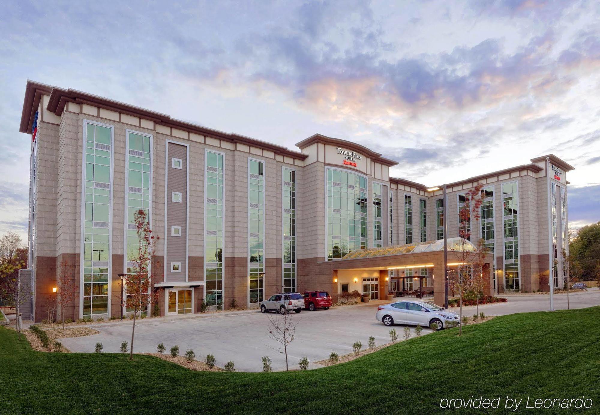 Towneplace Suites By Marriott Springfield Exterior foto